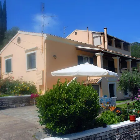Georgia & Corfu 公寓 *